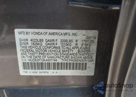 2019 Acura Ilx Premium Package/Technology Package z USA, uszkodzony, nr VIN 19UDE2F72KA007744